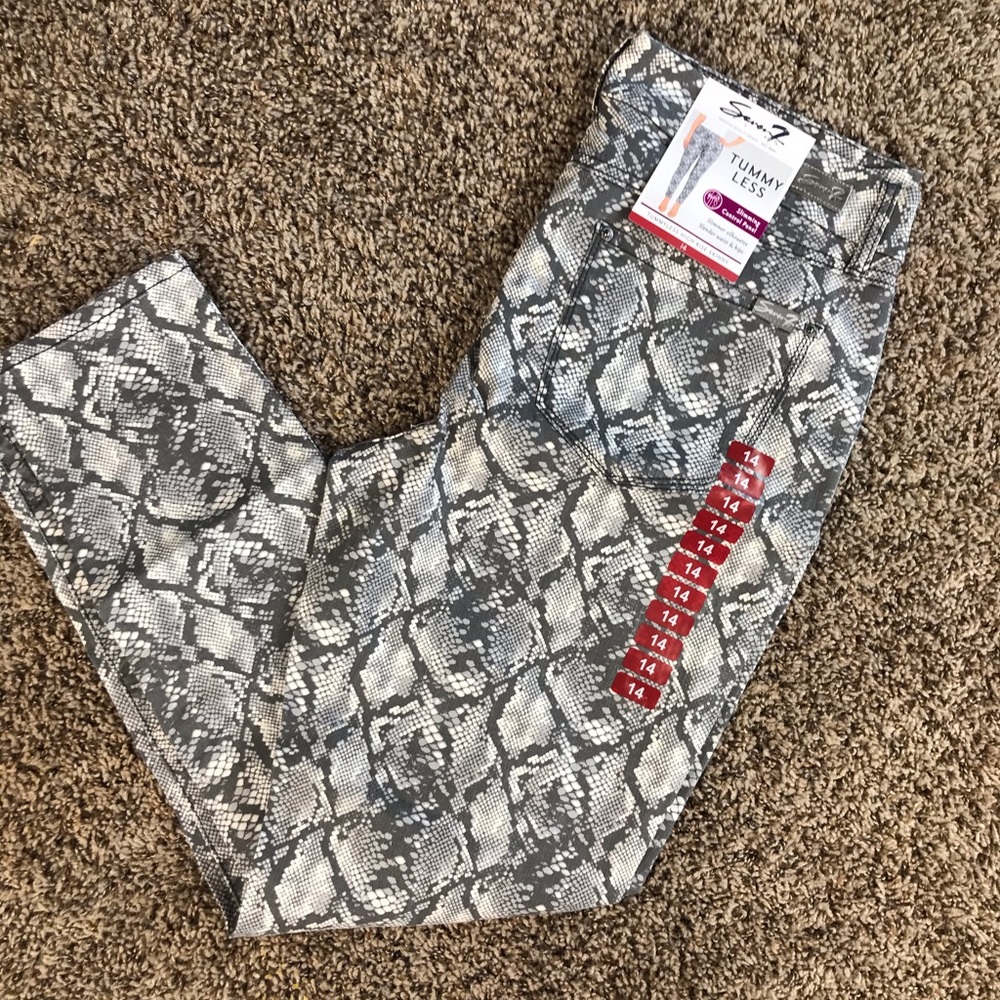 Seven7 - Picture 14 of 14